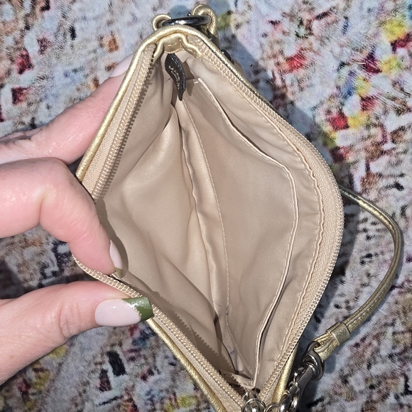 Coach Poppy Goldy Wristlet